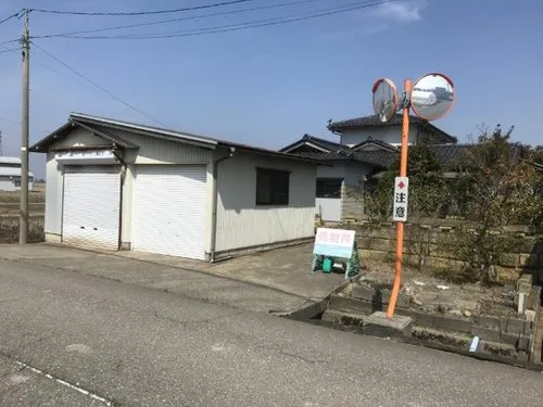 8DK Property Komatsu City Ishikawa Prefecture (2)