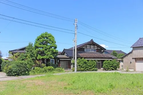 Ishikawa Prefecture Komatsu City 12LDK+S Property (2)