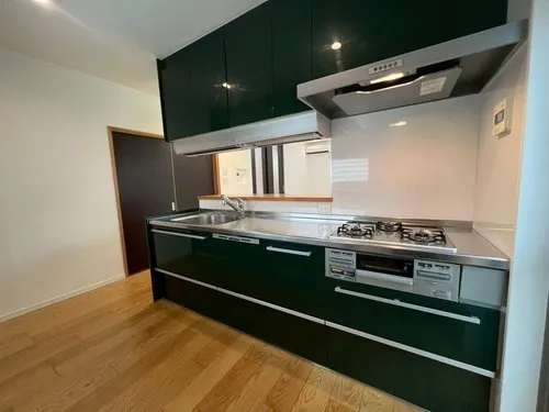 6LDK Property Kaizuka City Osaka Prefecture (10)