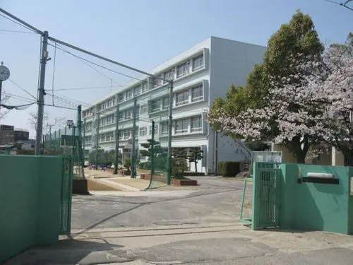 5LDK Property Neyagawa City Osaka Prefecture (8)