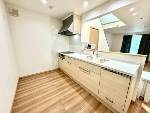 5LDK+S Property Kumatori-cho, Osaka Prefecture (16)