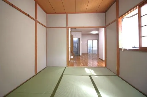 4LDK Property Neyagawa City Osaka Prefecture (7)