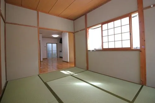 4LDK Property Neyagawa City Osaka Prefecture (8)