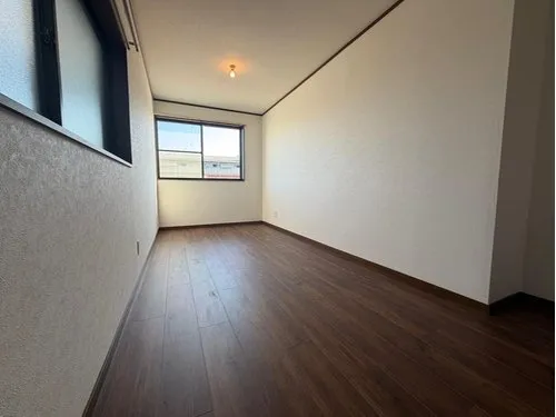 4LDK+S Property Hirakata City Osaka Prefecture (9)