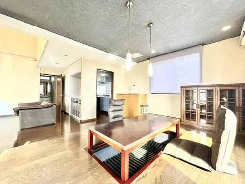 Hyogo Prefecture Kobe City 3LDK+S Property (2)