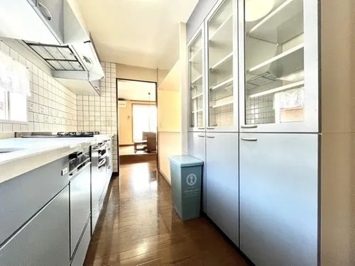 Hyogo Prefecture Kobe City 3LDK+S Property (13)