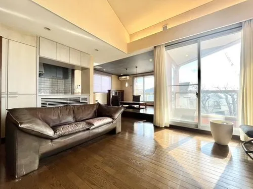 Hyogo Prefecture Kobe City 3LDK+S Property (5)