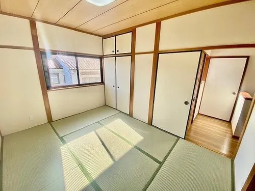 5DK Property in Ikoma City, Nara Prefecture (6)