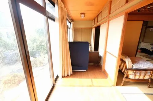 Okayama Prefecture Kurashiki City 6-bedroom Property (12)