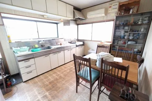 Okayama Prefecture Kurashiki City 6-bedroom Property (16)
