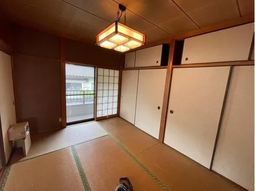 Okayama Prefecture Kurashiki City 6-Bedroom Property (11)