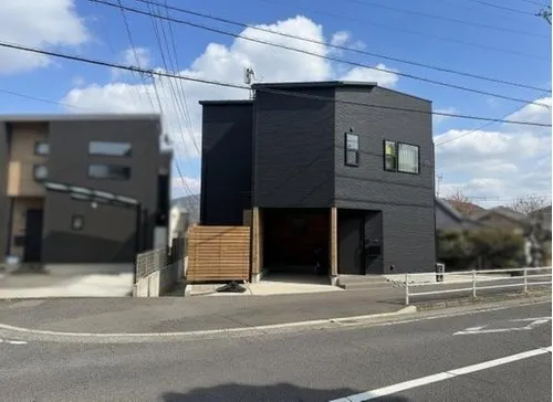2LDK+S Hiroshima City, Hiroshima Prefecture (2)