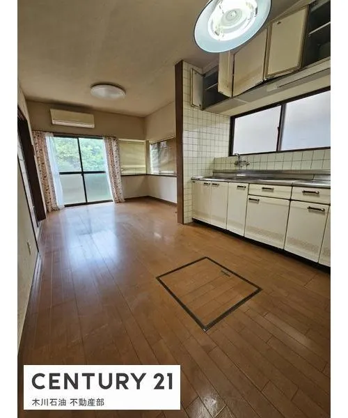 5LDK Property Kure City Hiroshima Prefecture (6)