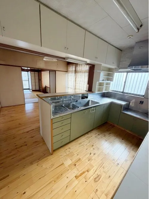 6LDK+S Property Fuchu-cho Hiroshima Prefecture (13)
