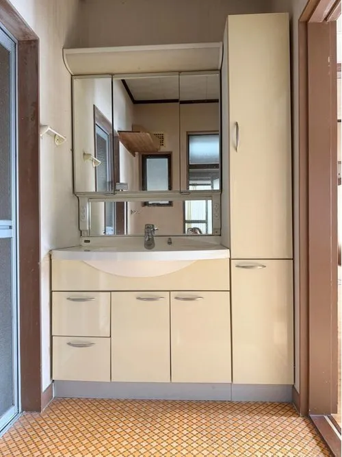 6LDK+S Property Fuchu-cho Hiroshima Prefecture (16)