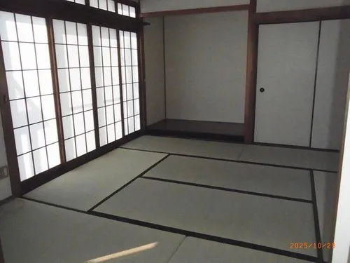 4LDK Hatsukaichi City Hiroshima Prefecture (4)