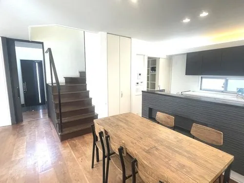 [4LDK+S Property] Matsuyama City Ehime Prefecture (9)
