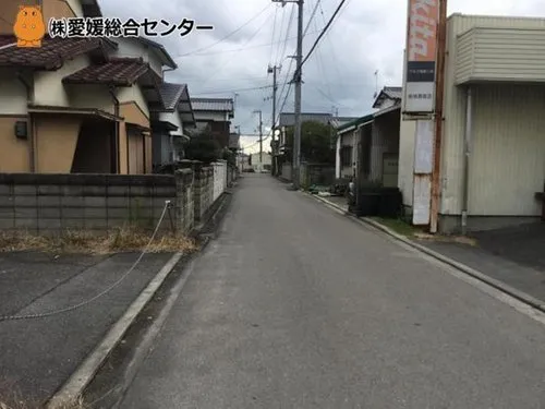 Ehime Prefecture Imabari City 4DK Property (2)