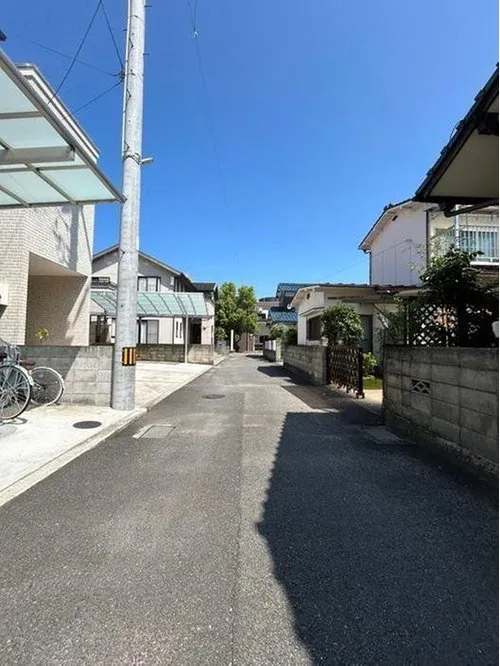 2LDK+S Property Matsuyama City Ehime Prefecture (2)