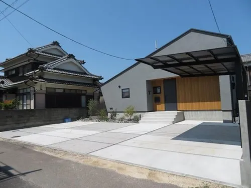 2LDK+S Property Matsuyama City Ehime Prefecture (2)