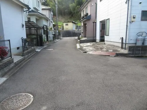 2LDK+2S Matsuyama City Ehime Prefecture (3)