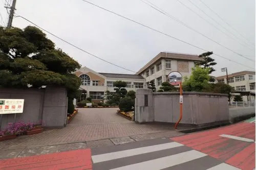 5DK+S Property Ehime Prefecture Iyo City (11)