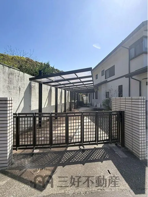 5LDK+S Property Dazaifu City Fukuoka Prefecture (2)