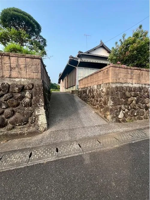 Oita Prefecture Nakatsu City 6-Bedroom Property (2)