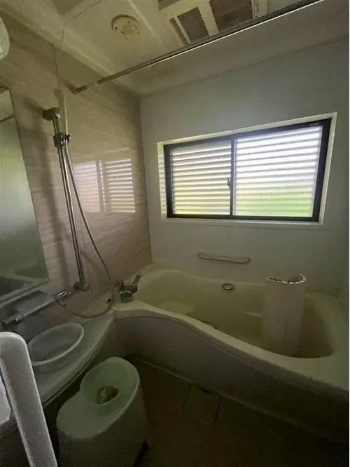 Oita Prefecture Nakatsu City 6-Bedroom Property (4)
