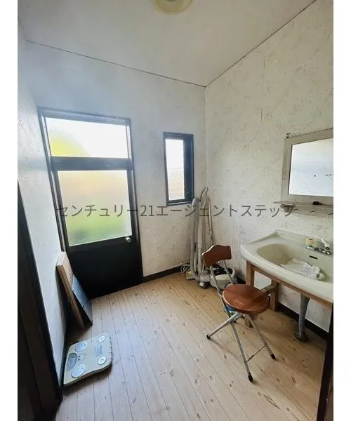 4LDK Property Saito City Miyazaki Prefecture (12)