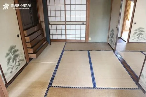5 Bedroom Nichinan City Miyazaki Prefecture Property (10)