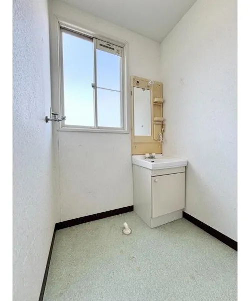 4LDK Property Kagoshima City Kagoshima Prefecture (12)