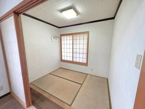 4LDK Property Okinawa City Okinawa Prefecture (5)