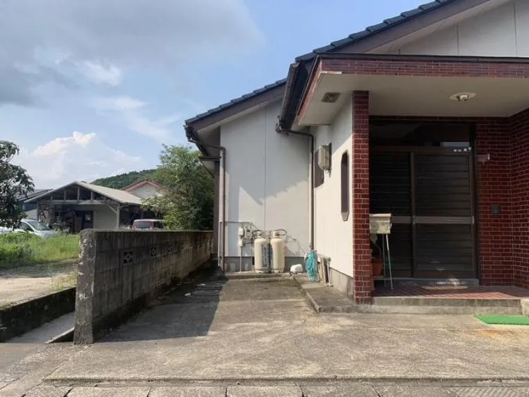 4DK Property Aira City Kagoshima Prefecture (3)