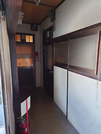 Mixed-Use Office and Residential Property Taisho Ward, Osaka City, Osaka Prefecture (4)