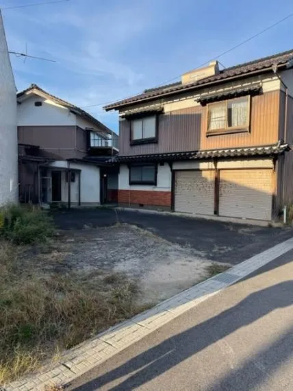 8 Bedroom Property Yumihama Town Tottori Prefecture (3)