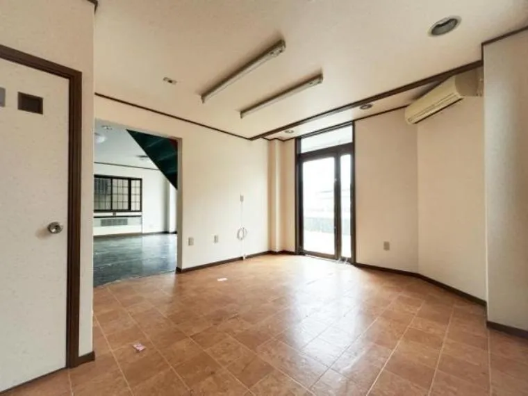 1R property Sakai City, Osaka Prefecture (9)