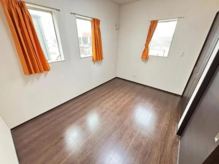 5LDK Property Omuta City, Fukuoka Prefecture (8)