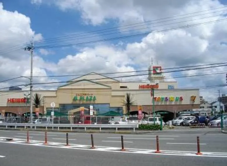 Osaka Prefecture Neyagawa City 3 Bedroom Property (5)
