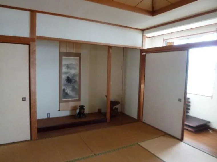 9LDK Property Kure City Hiroshima Prefecture (2)