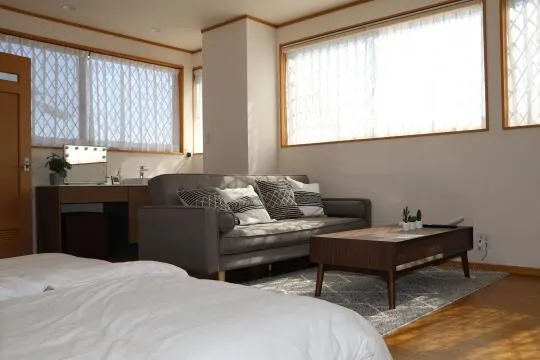 2LDK+S+2 Free Space Property Atami City Shizuoka Prefecture (7)