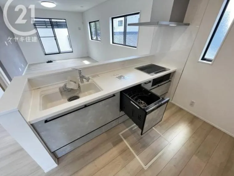 Aichi Anjo 4 Bedroom Property (15)