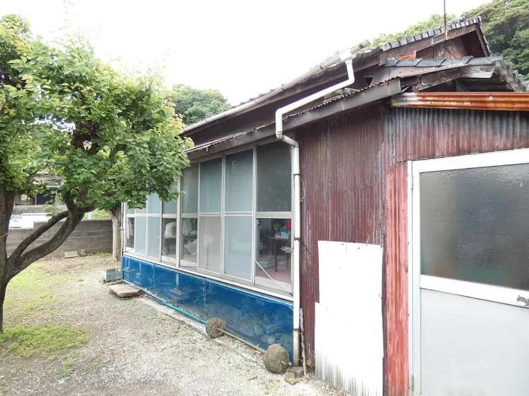 3DK Property in Kitakyushu City, Fukuoka Prefecture (2)