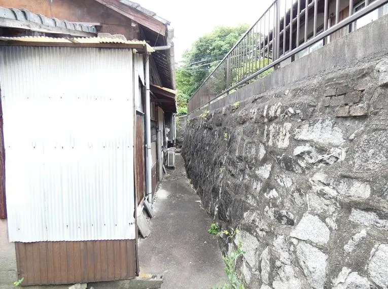 3DK Property in Kitakyushu City, Fukuoka Prefecture (4)