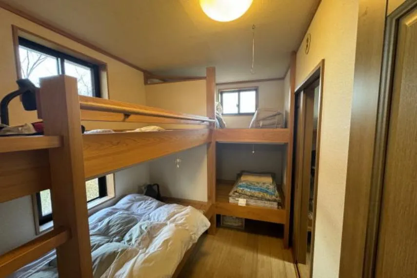 Shizuoka Atami 2LDK Property (12)