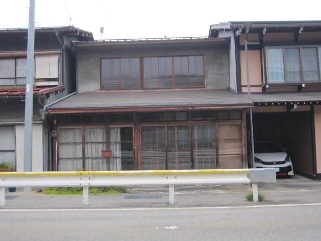 Akiya in Hida