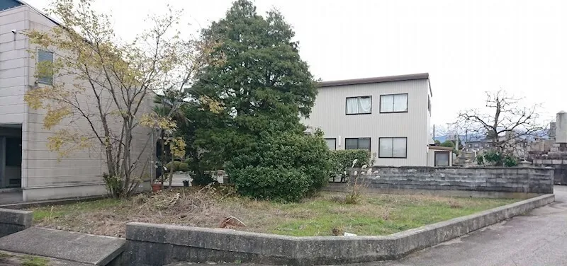 Akiya in Namerikawa