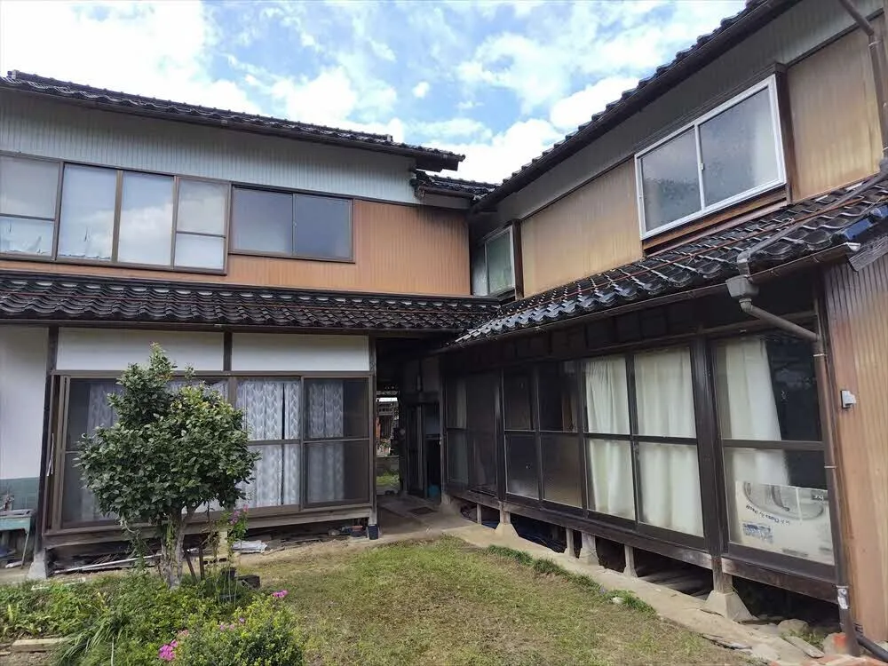 Akiya in Pueblo de Yazu