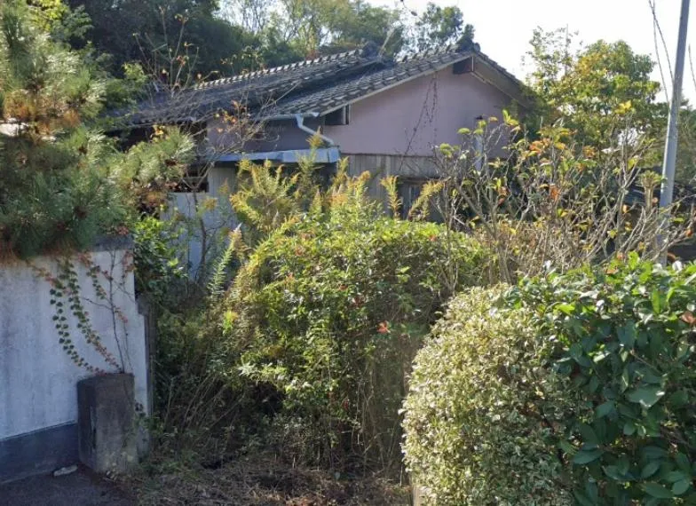 Akiya in Omuta