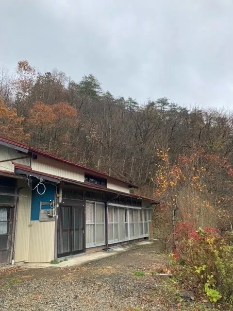 Akiya in Tome
